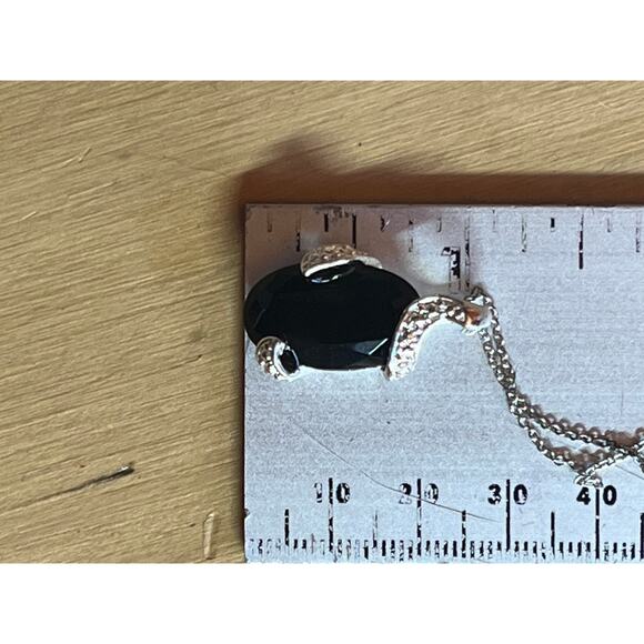 Vintage silver tone with faux black stone necklace. Marked RMN. womens jewelr - Picture 4 of 6